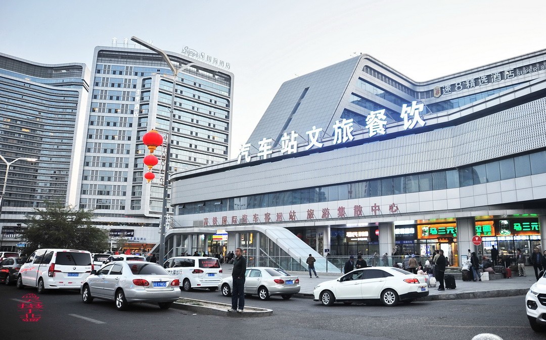 24.9.22北疆独山子打卡|     周鸣天