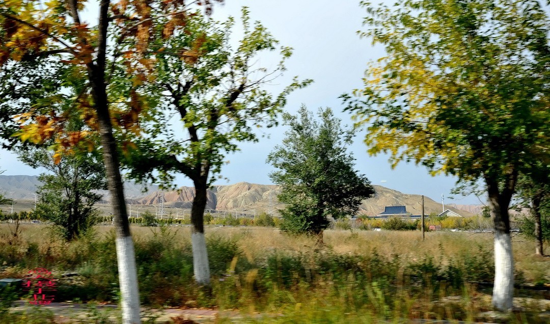 24.9.22北疆独山子打卡|     周鸣天