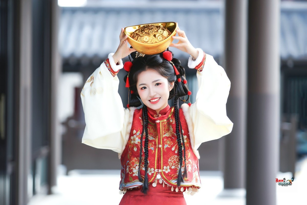 【小财神少女】---君君