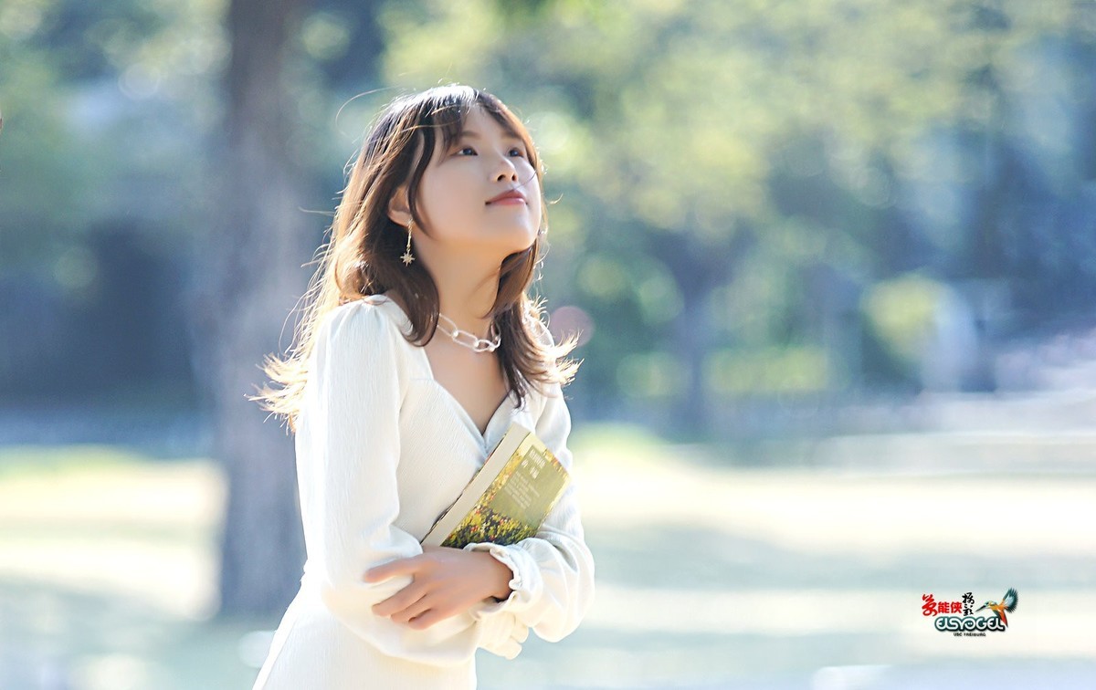 【正午女生】---曼芝