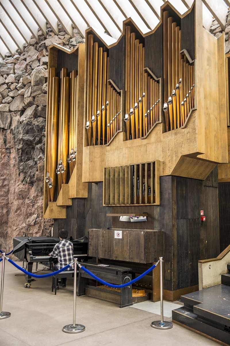 外国风情(20)-----岩石教堂(芬兰赫尔辛基)