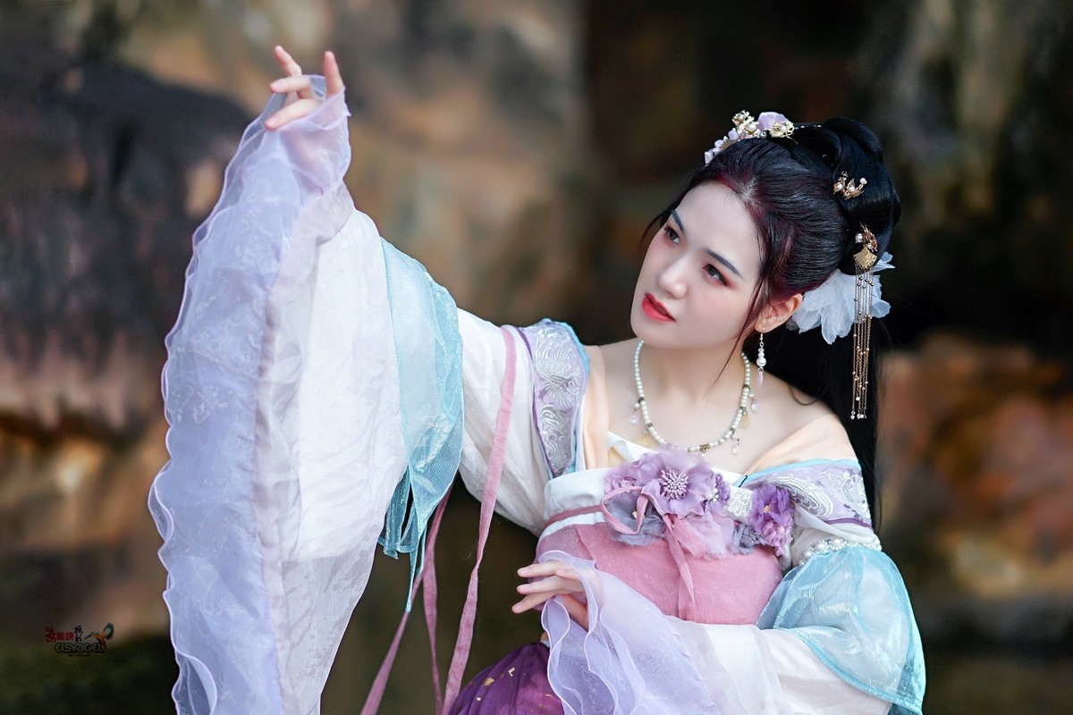 【石头花仙 】---馨馨