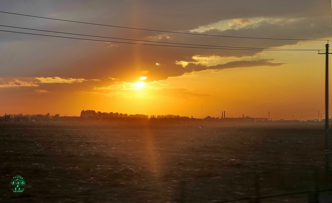 24.9.22北疆独山子打卡|     周鸣天