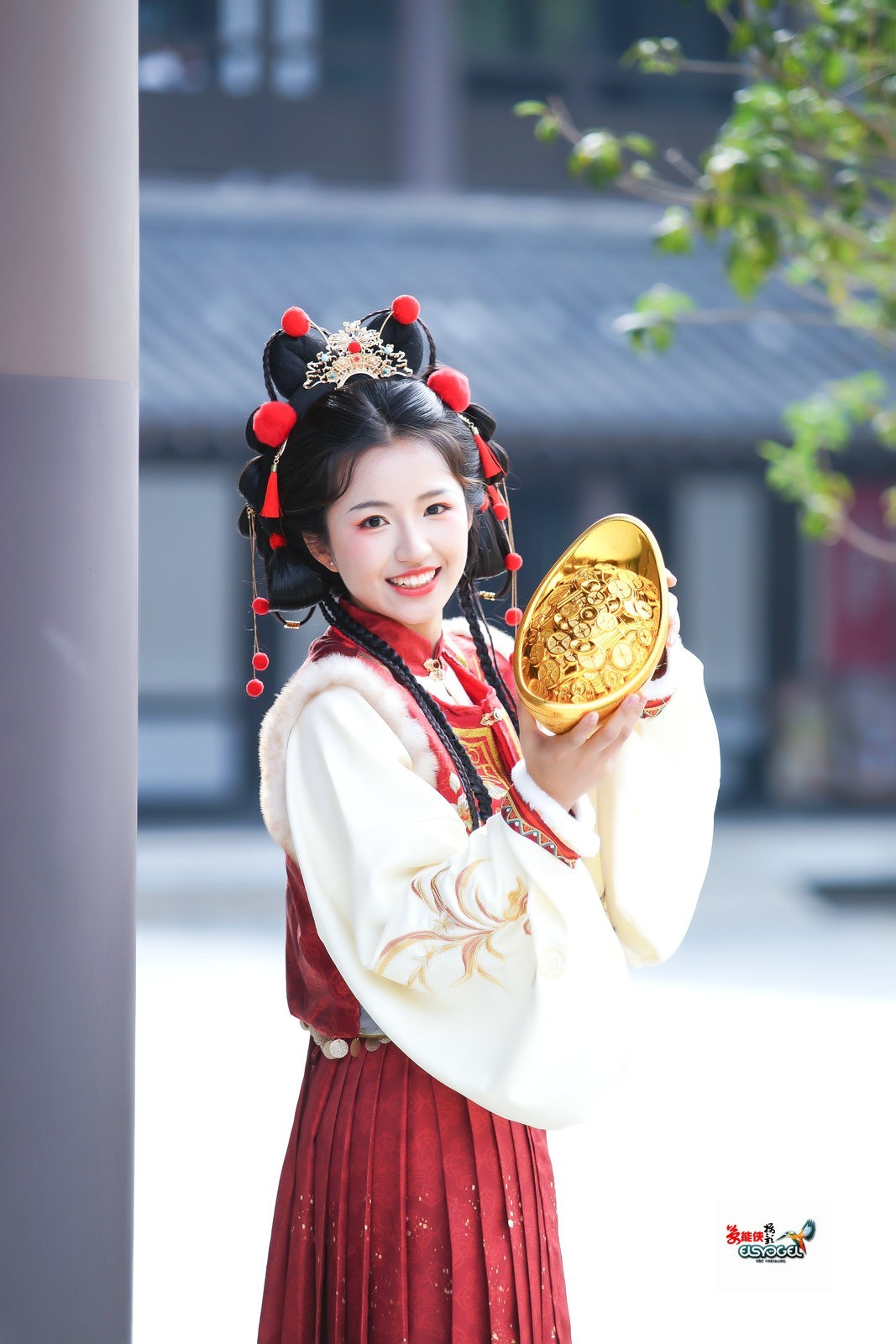 【小财神少女】---君君