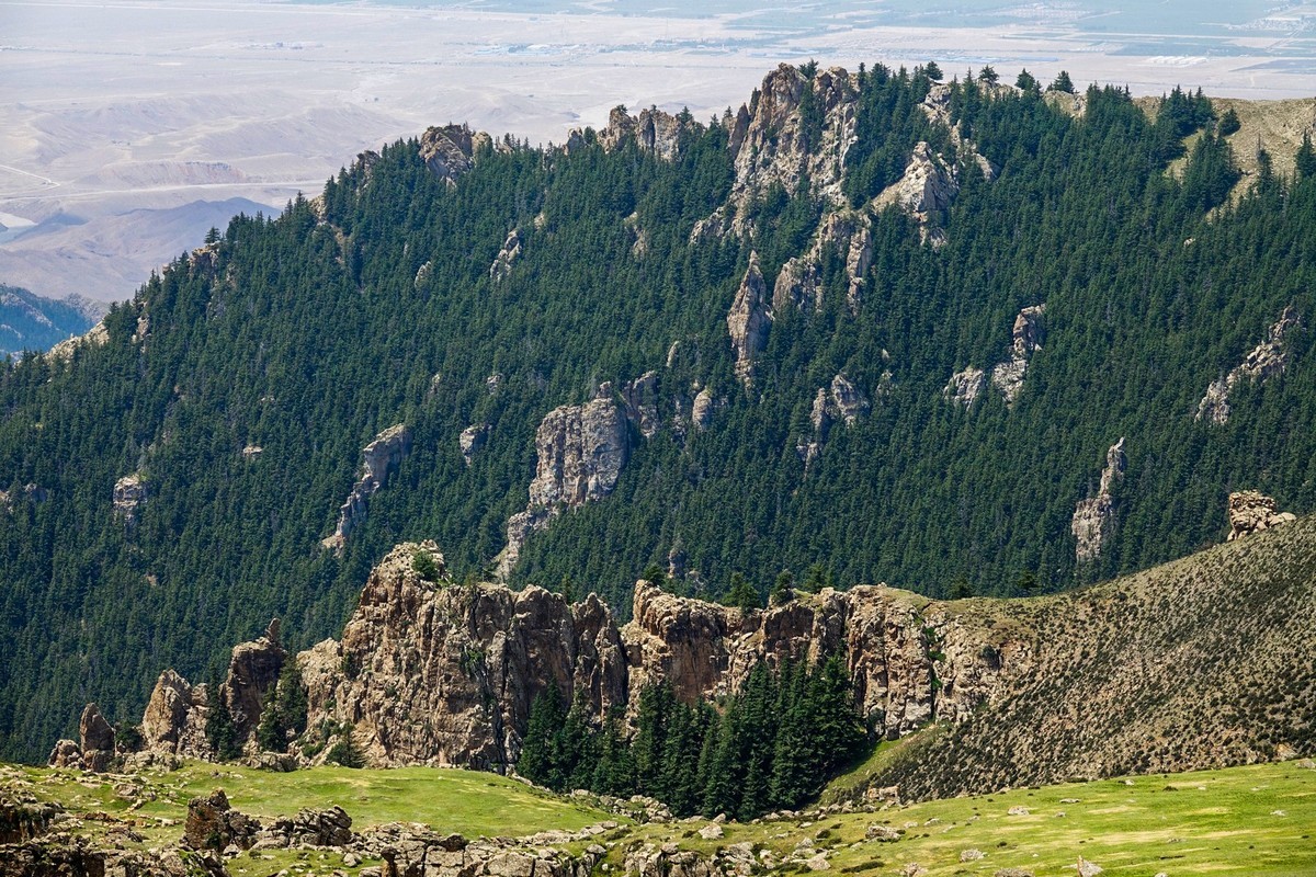 周末攀登贺兰山巴峰（下）