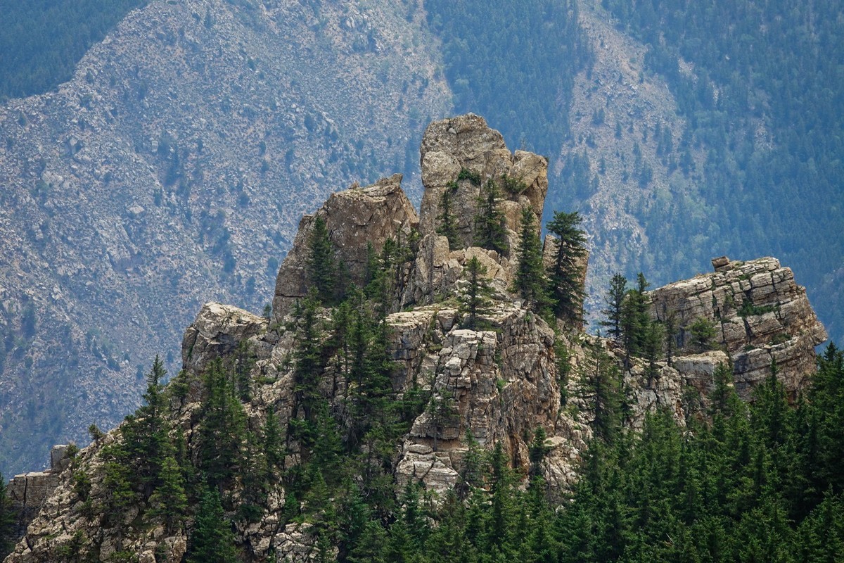 周末攀登贺兰山巴峰（下）
