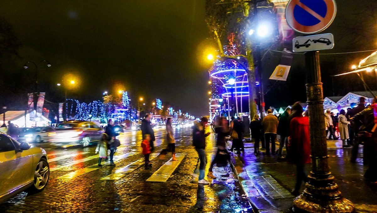 夜摄“巴黎”--拜年篇！！！