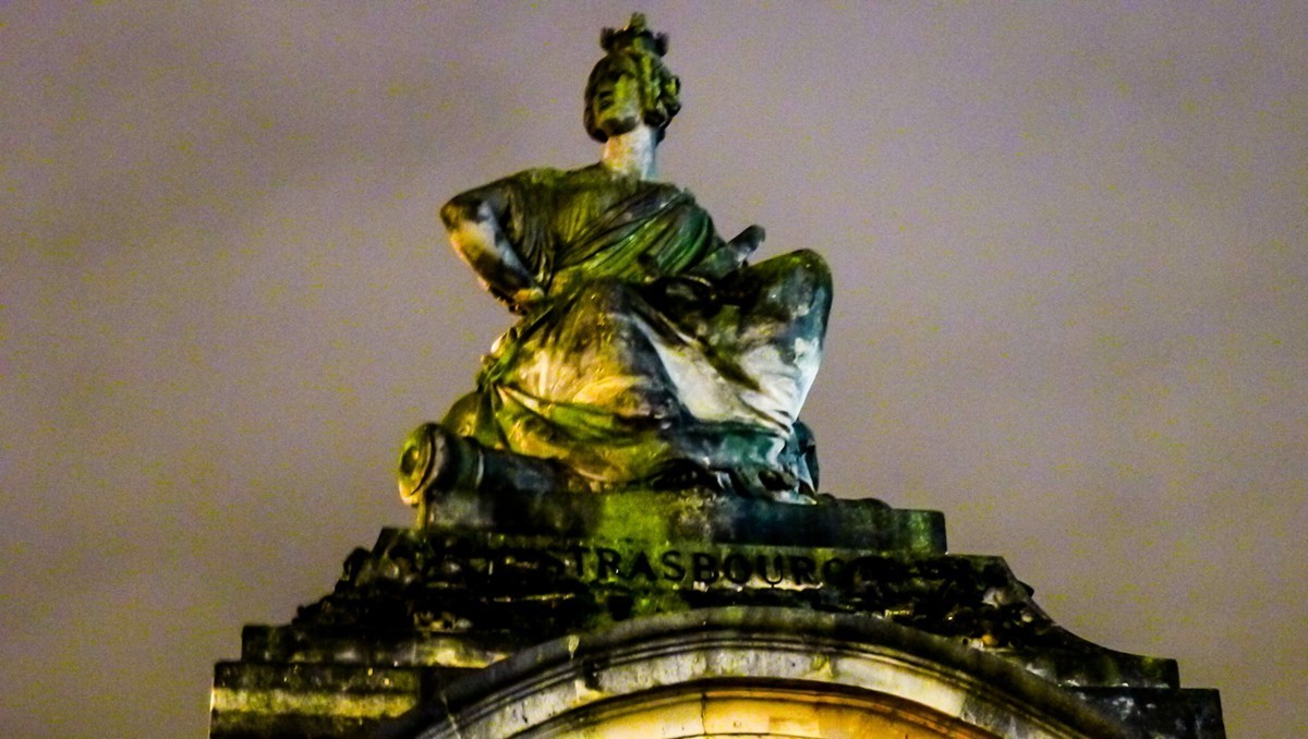 夜摄“巴黎”--拜年篇！！！