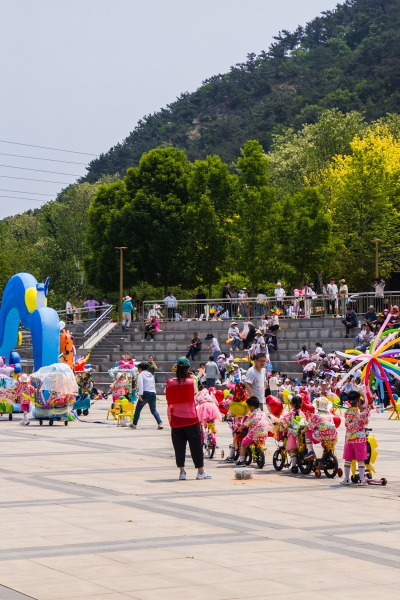白 云 雁 水 随 拍