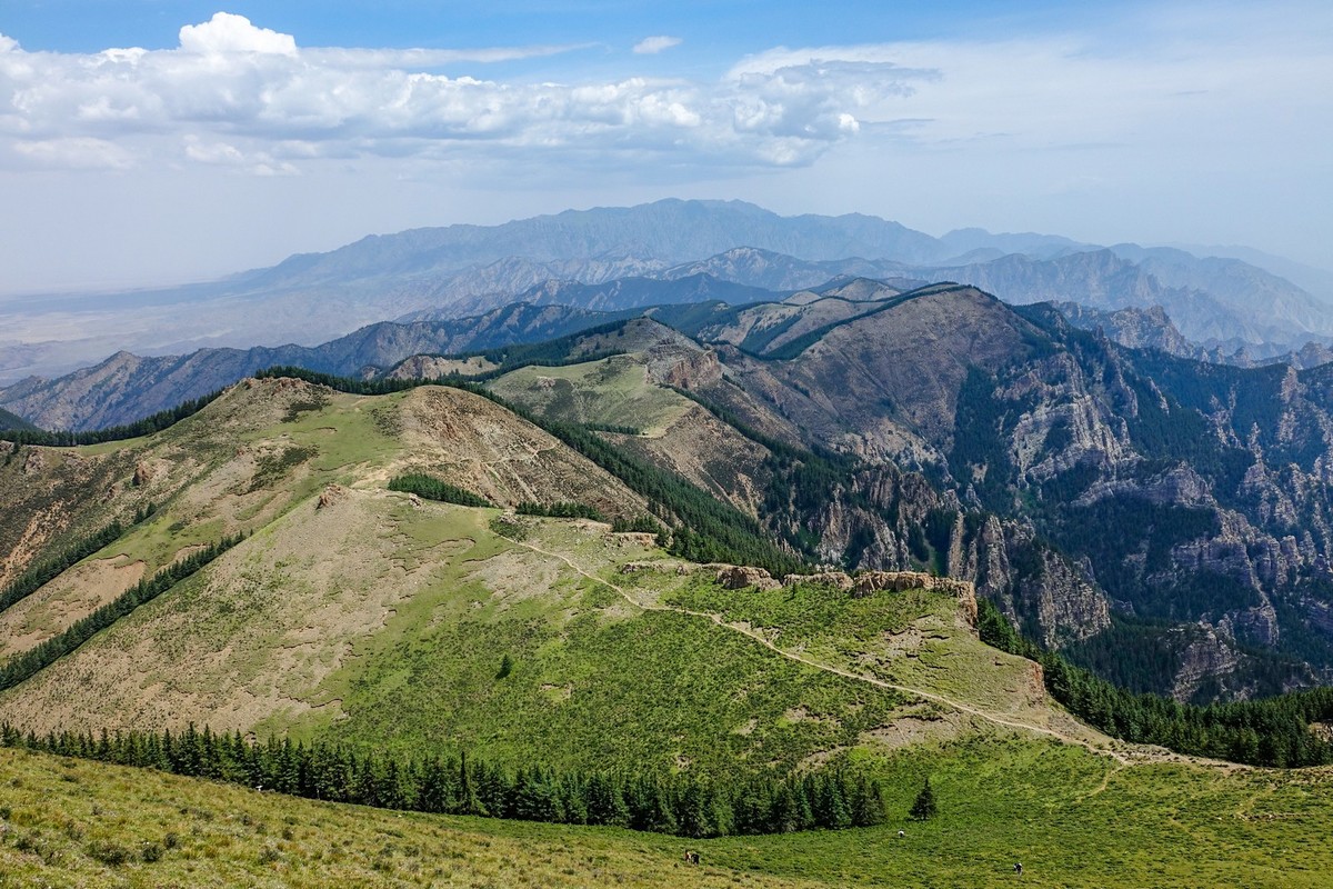 周末攀登贺兰山巴峰（下）