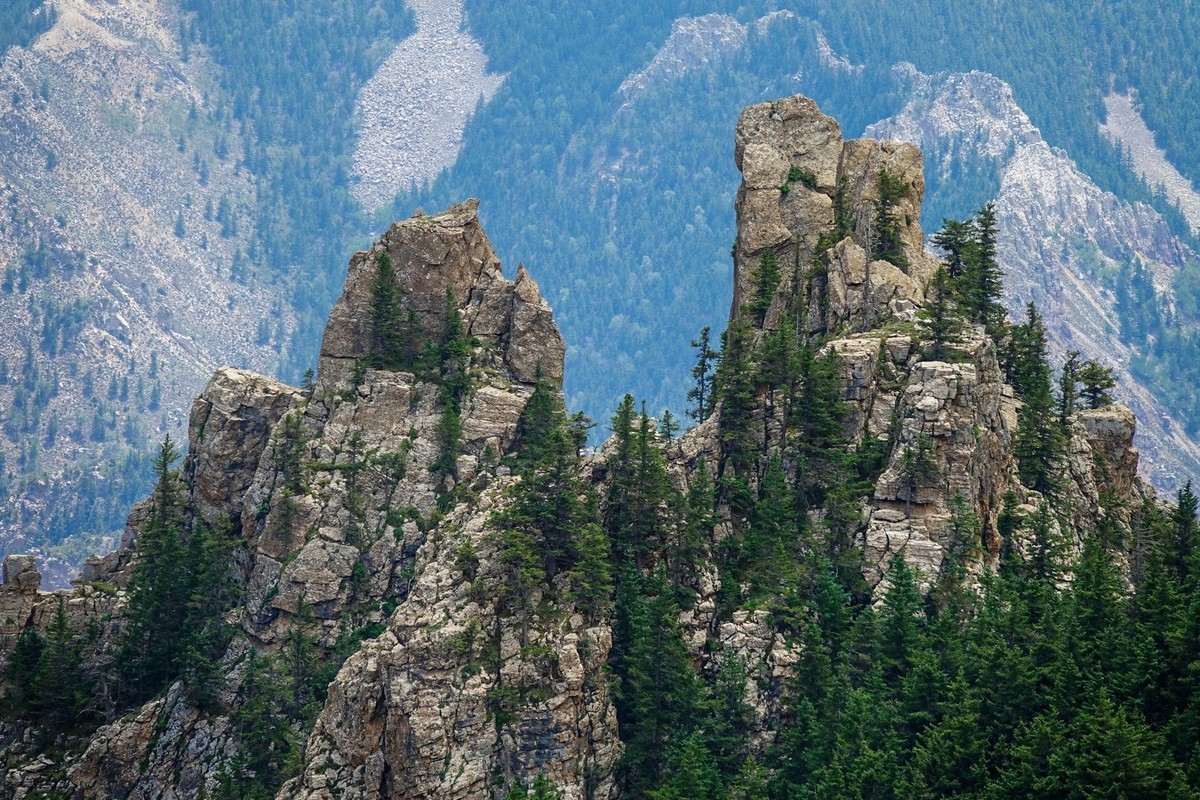 周末攀登贺兰山巴峰（下）