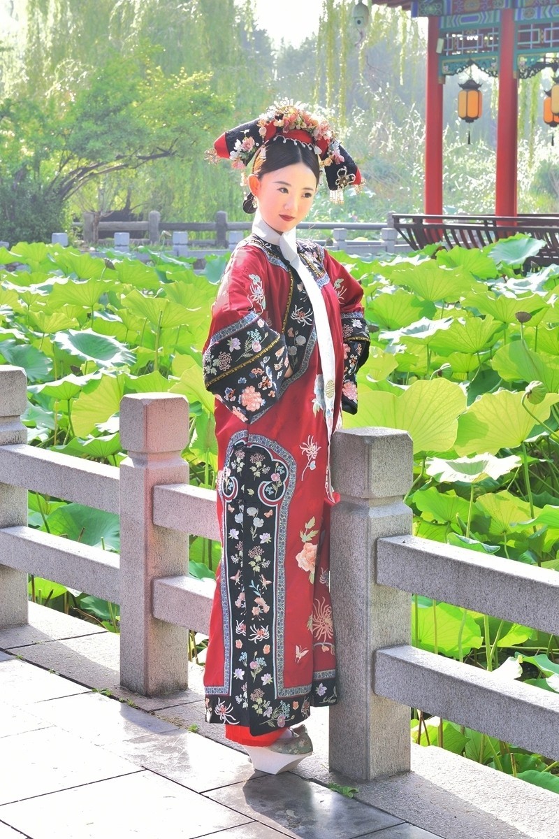 【视觉光影】 明 湖 人 像 （1）