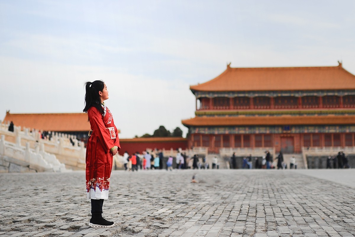 故宫内拍摄萌娃继续发帖