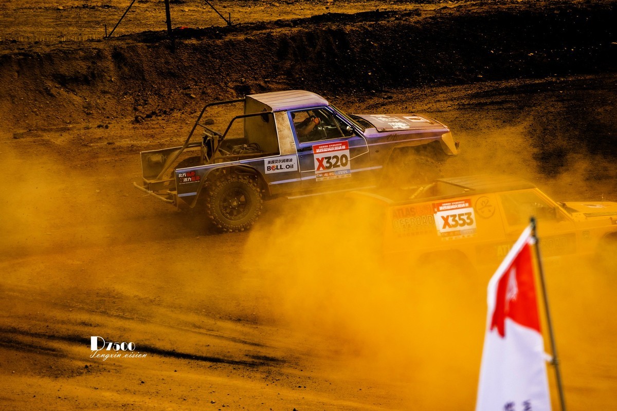 百年赛道飙车（76）