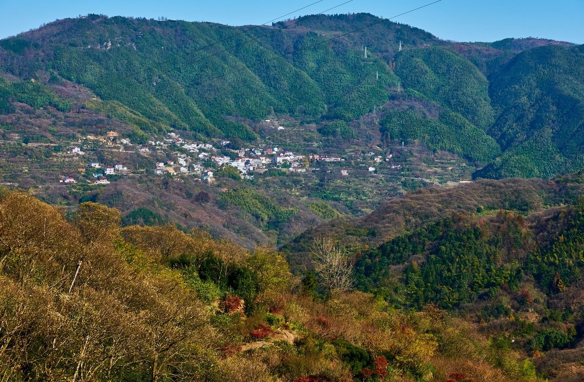 覆卮山秋意正浓 浙中