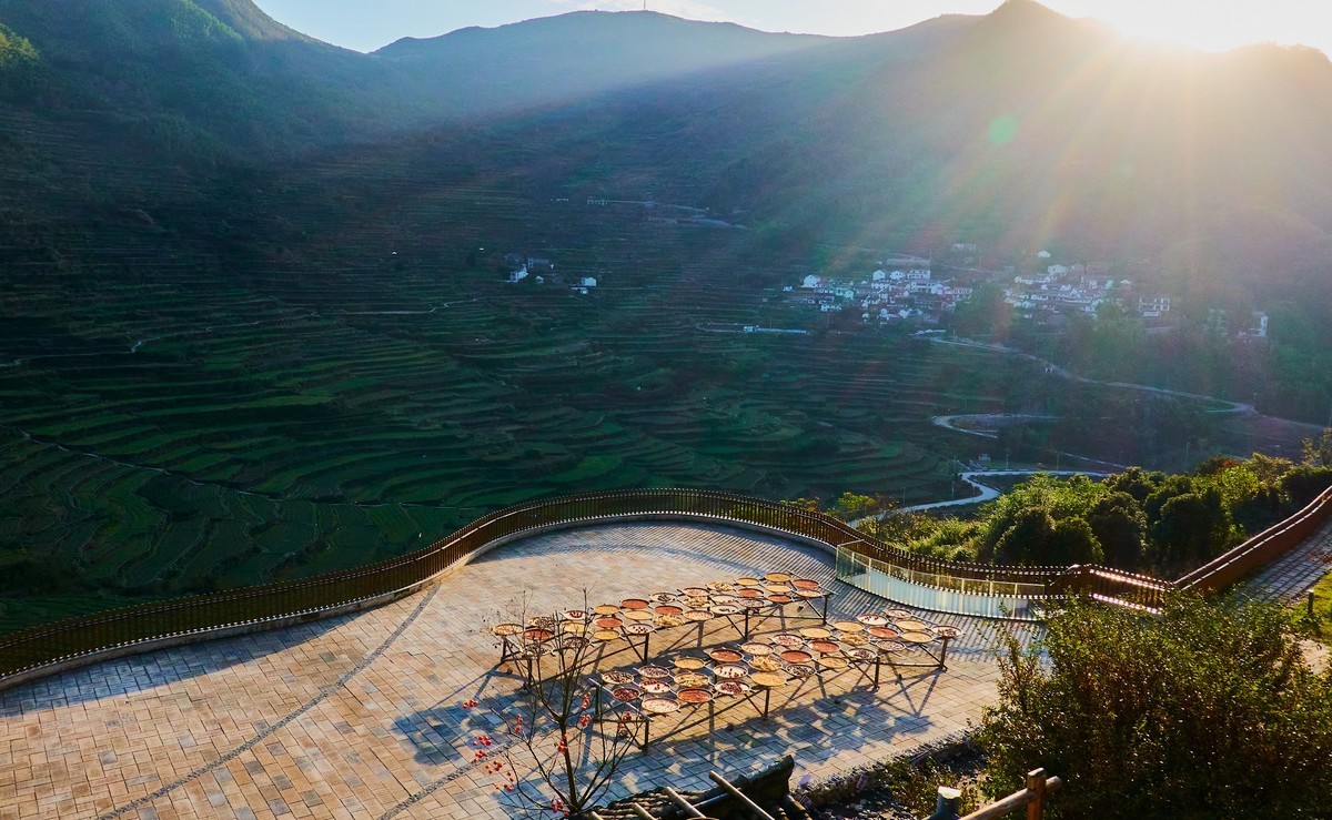 覆卮山秋意正浓 浙中