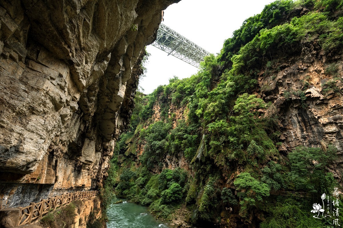 “马岭河峡谷一日游”
