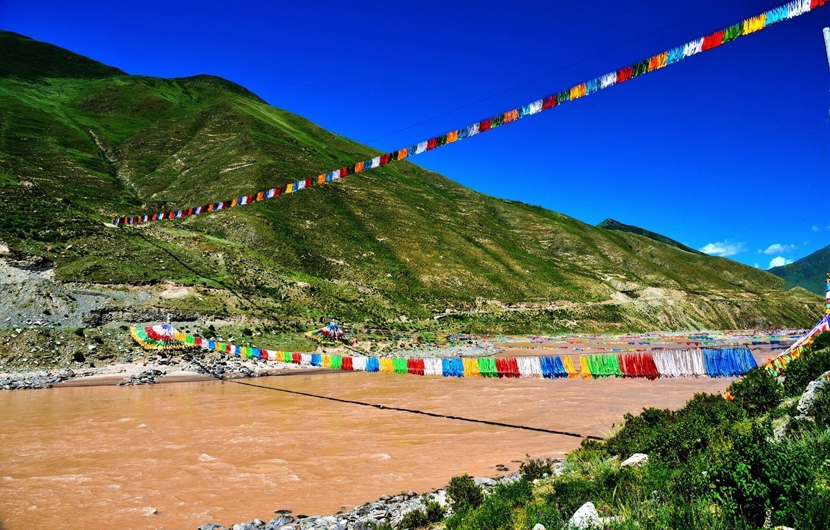 通天河畔好风光[13]