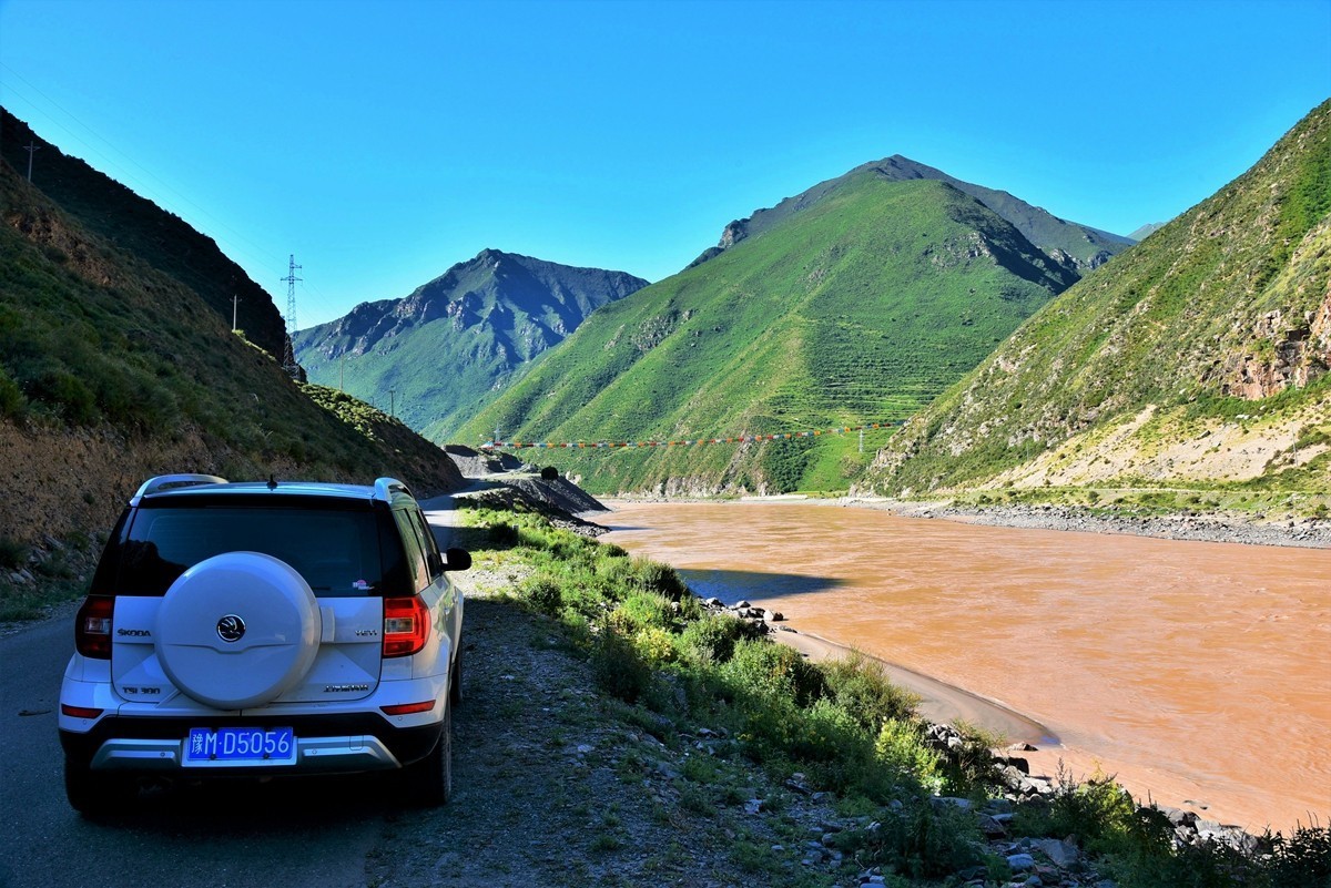 通天河畔好风光[13]