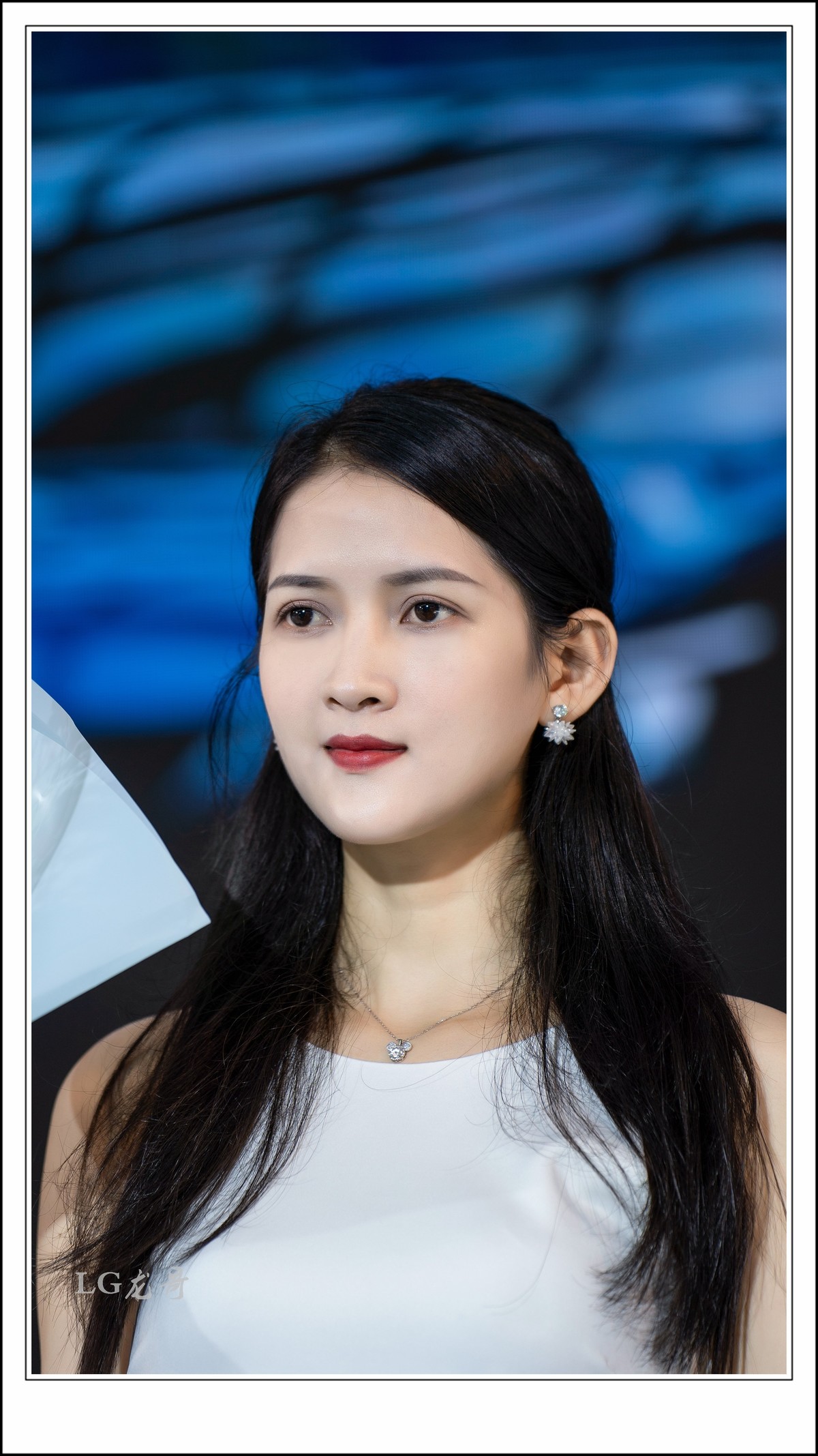 腾龙35-150mm f/2-2.8 Di III VXD镜头（A058）拍车展，一镜走天下