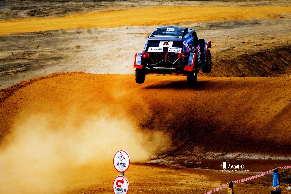 百年赛道飙车（76）