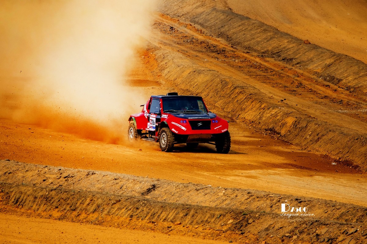 百年赛道飙车（76）