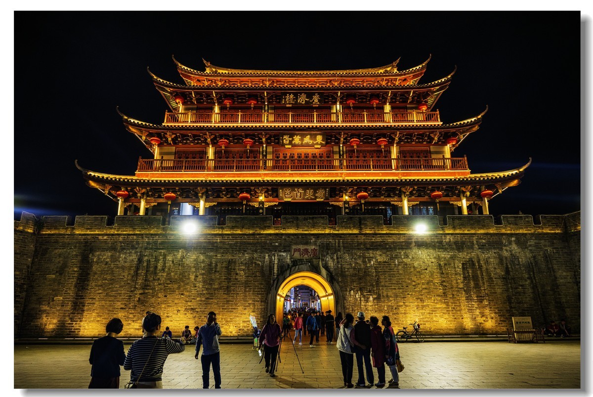 旅途中一一潮州牌坊街