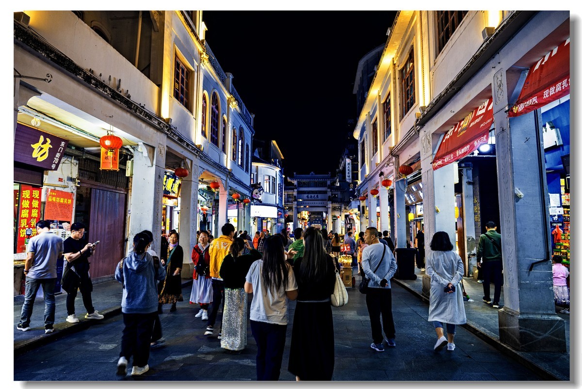 旅途中一一潮州牌坊街