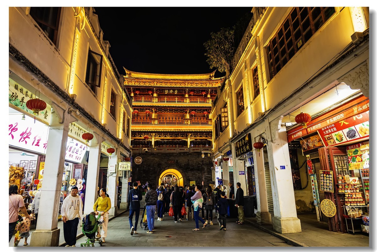 旅途中一一潮州牌坊街