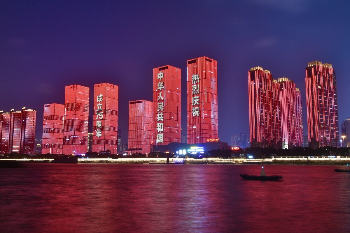 长沙湘江，夜景灿烂