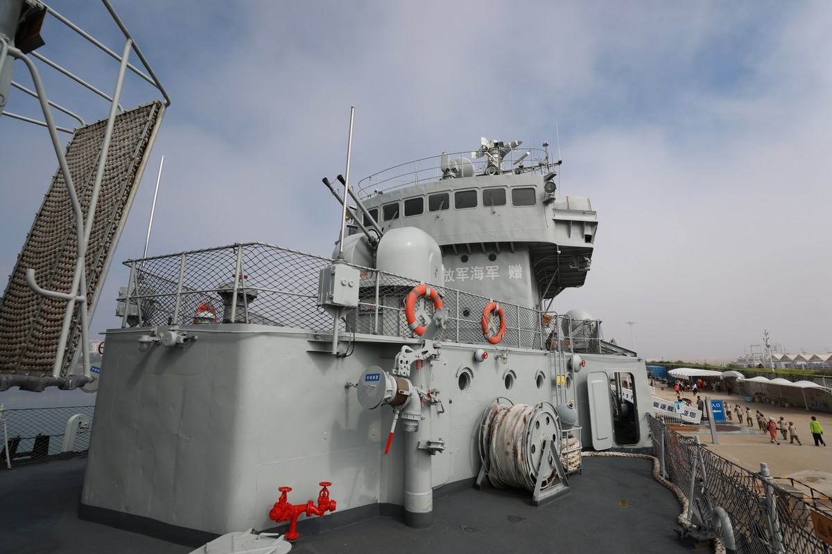 旅游胜地海军供游客参观的英雄舰