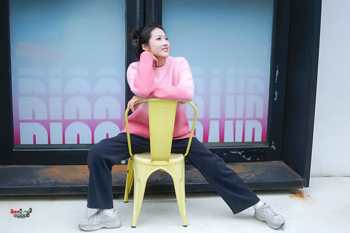 【冬日粉色少女】---小洁