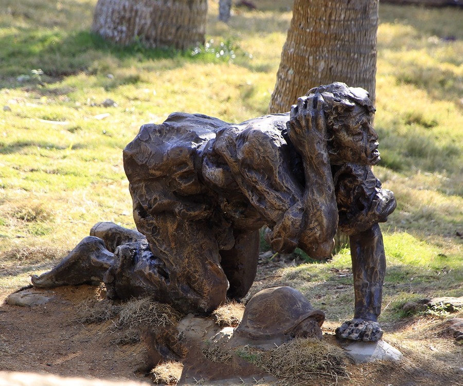 08《不老松：纪实摄影》海南临髙解放公园雕塑群！ (3)