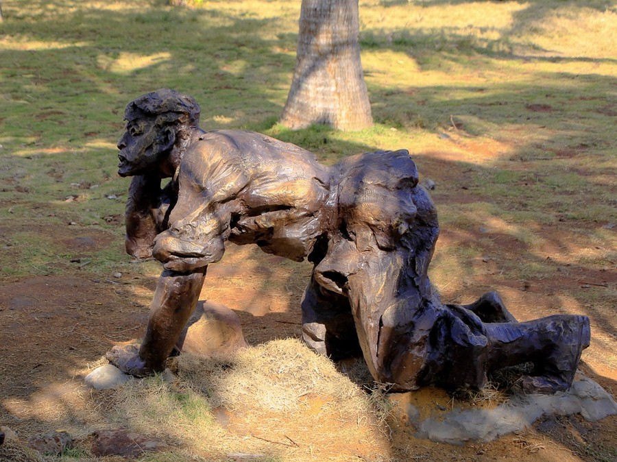 08《不老松：纪实摄影》海南临髙解放公园雕塑群！ (3)