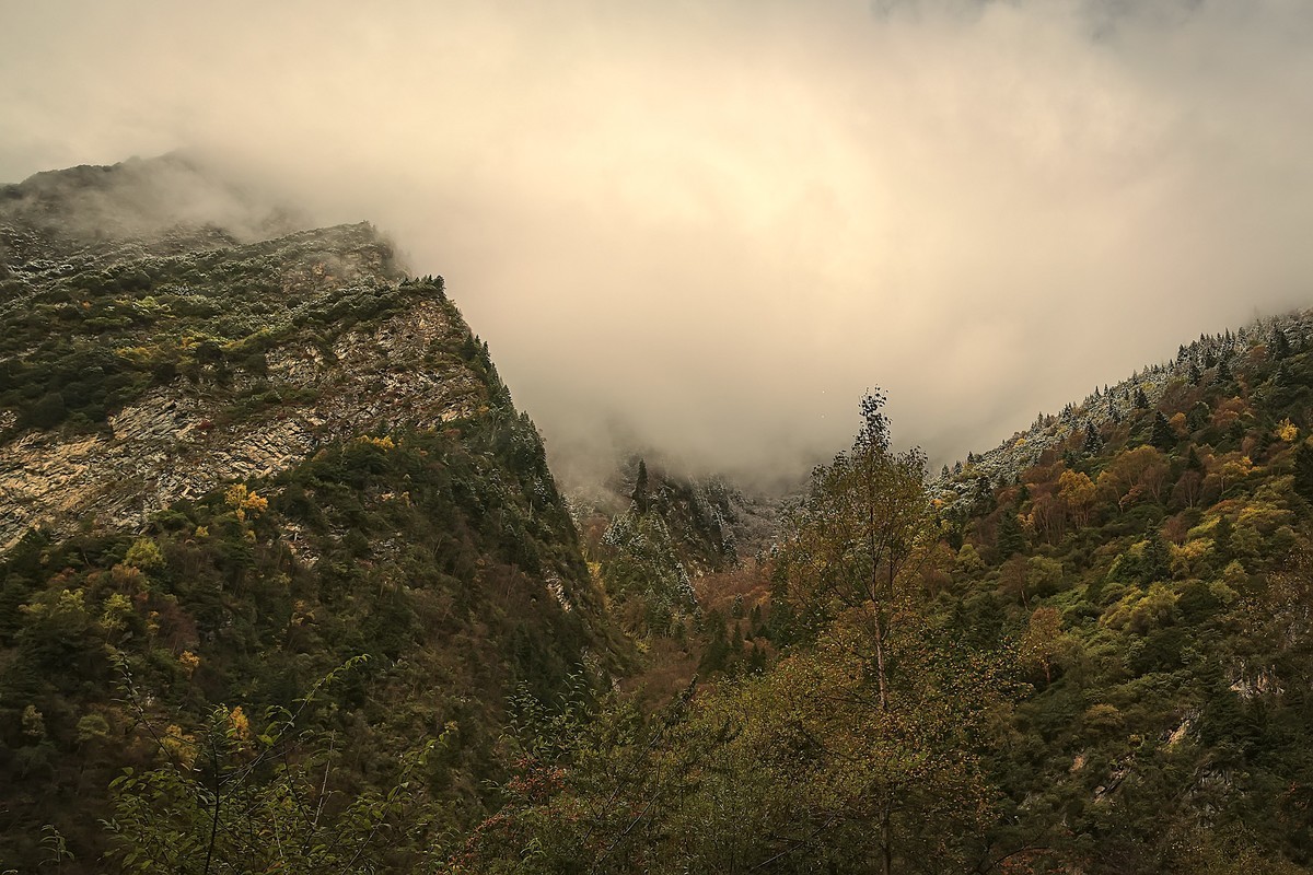 层林尽染松坪沟之长海