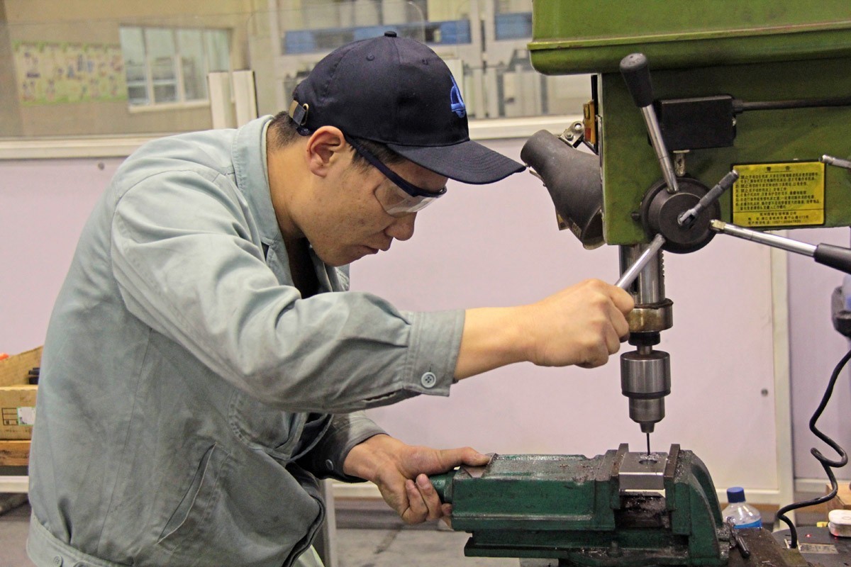 五一节，致敬辛勤劳作的工匠们