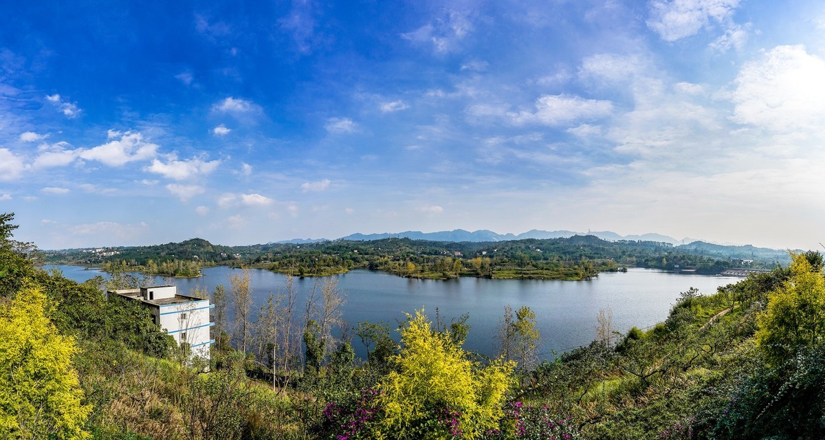 心旷神怡多宝湖