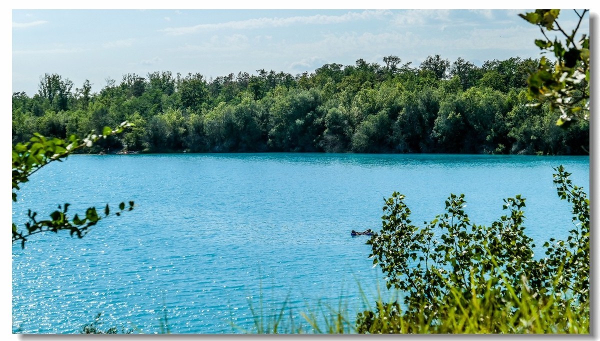 南德“人工湖”景