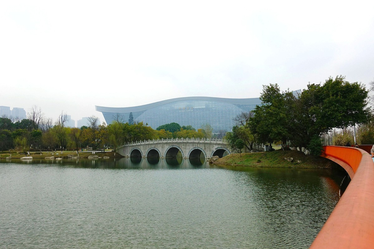 锦城湖的拍鸟人