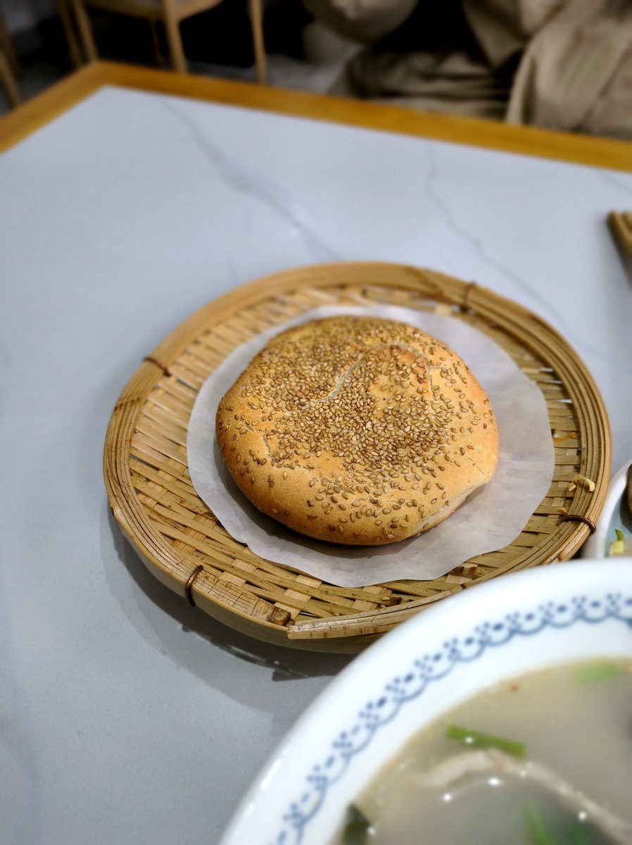 漫步星城 走街串巷（658）来碗河南烩面