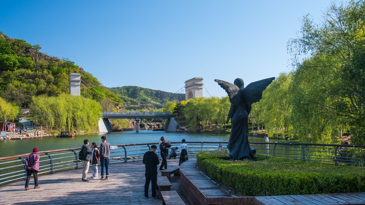 “ 五 一 ”棠 梨 湖 （ 四 ）