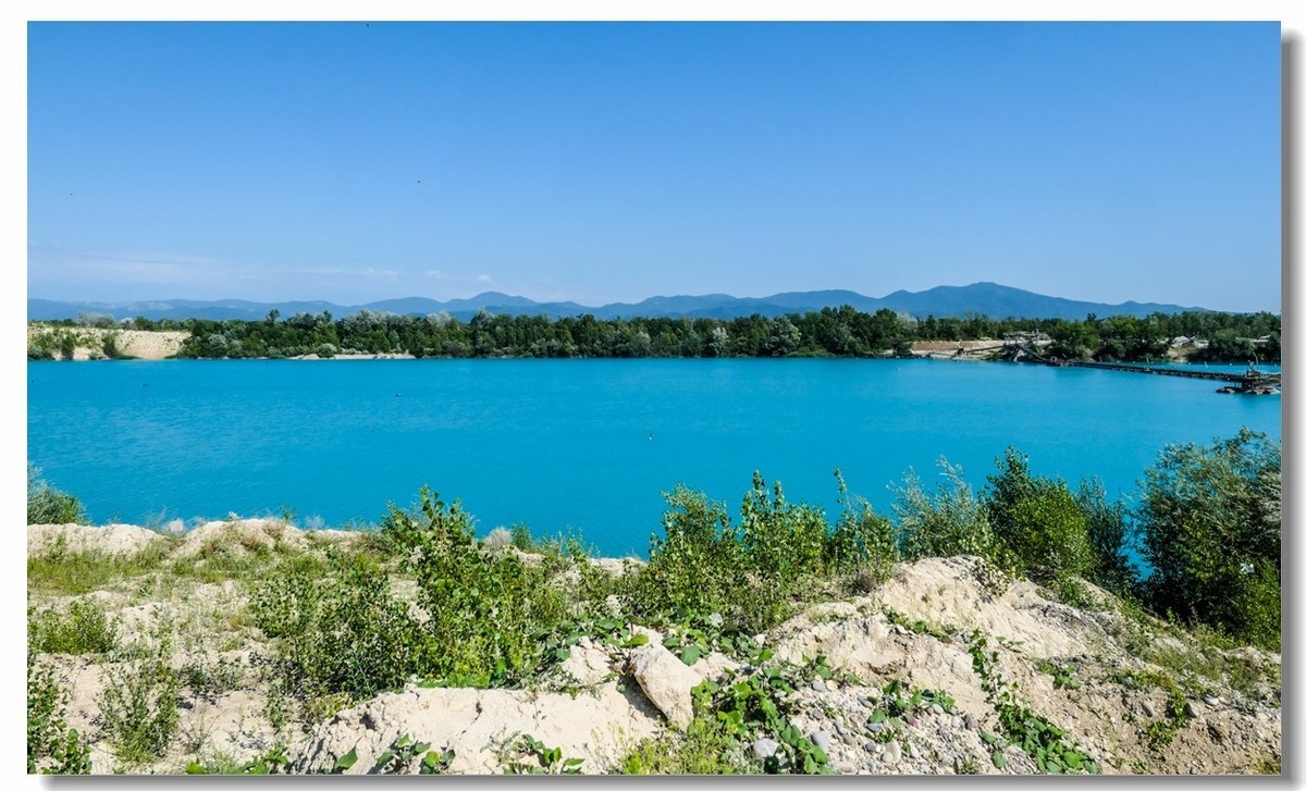 南德“人工湖”景