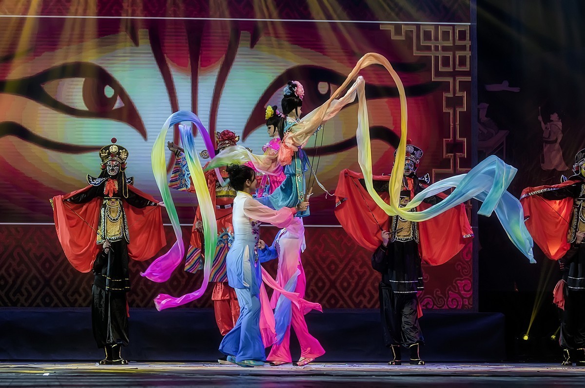 舞台摄影：木偶绝技《木偶变脸吐火》