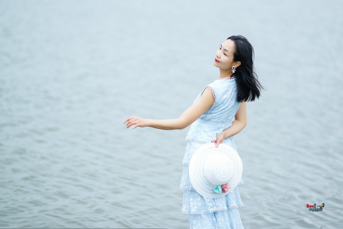 【人间四月天之女】---丰银