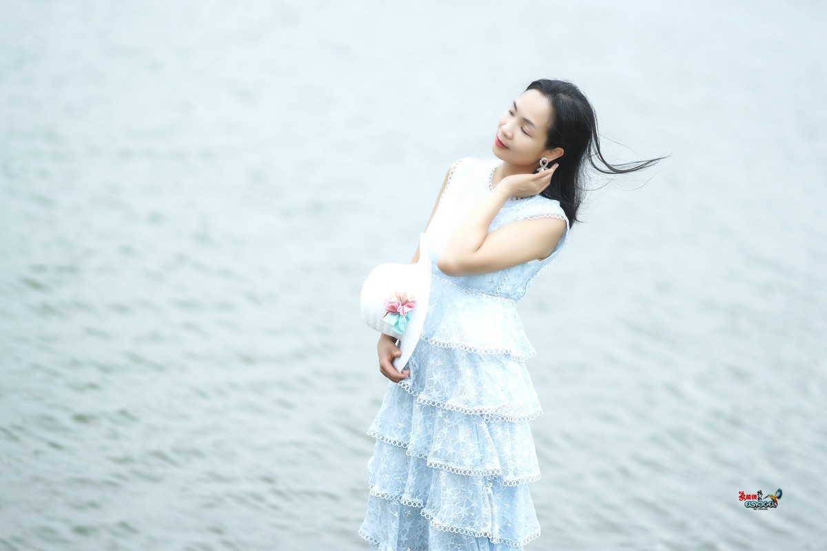 【人间四月天之女】---丰银