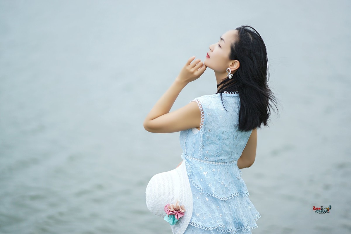 【人间四月天之女】---丰银