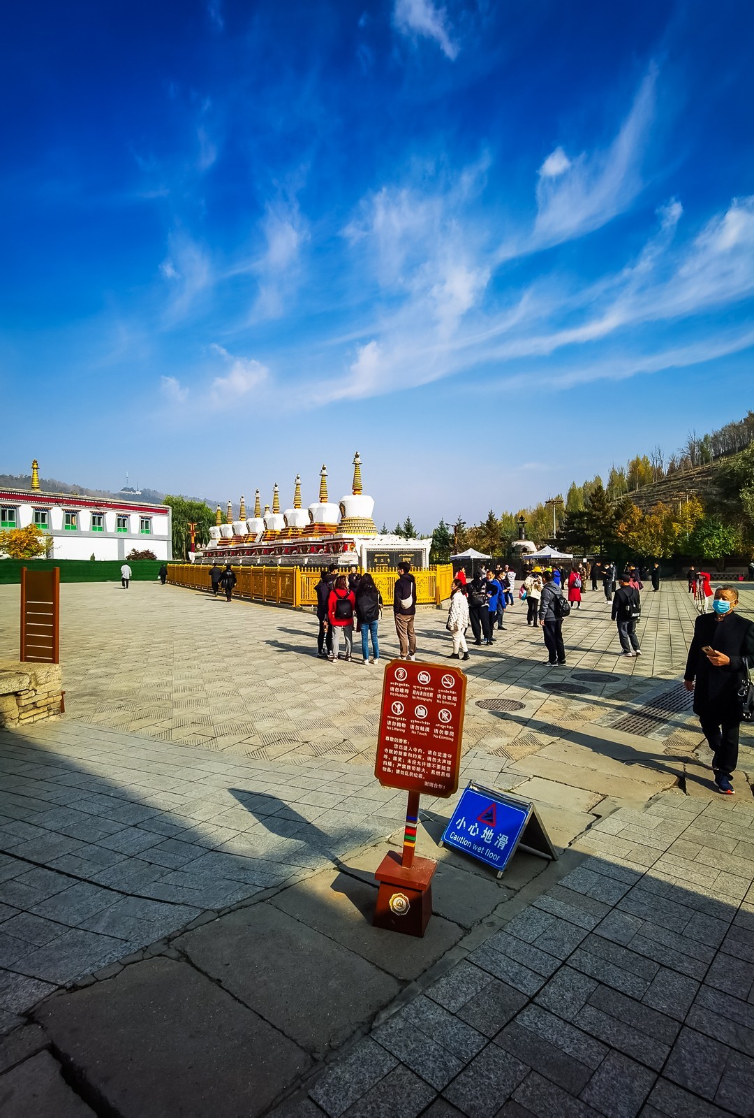 甘肃西宁  塔尔寺