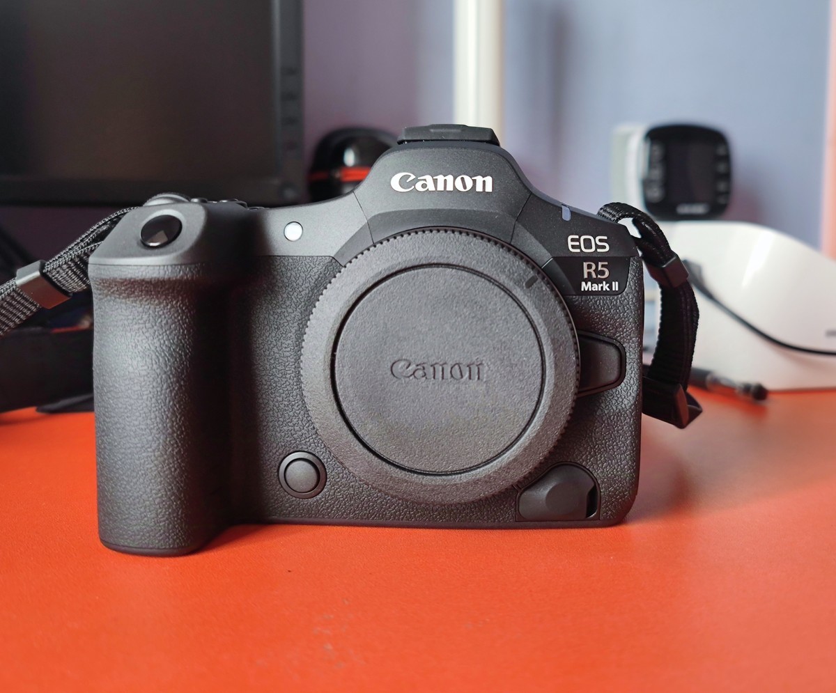 今天买了佳能r52