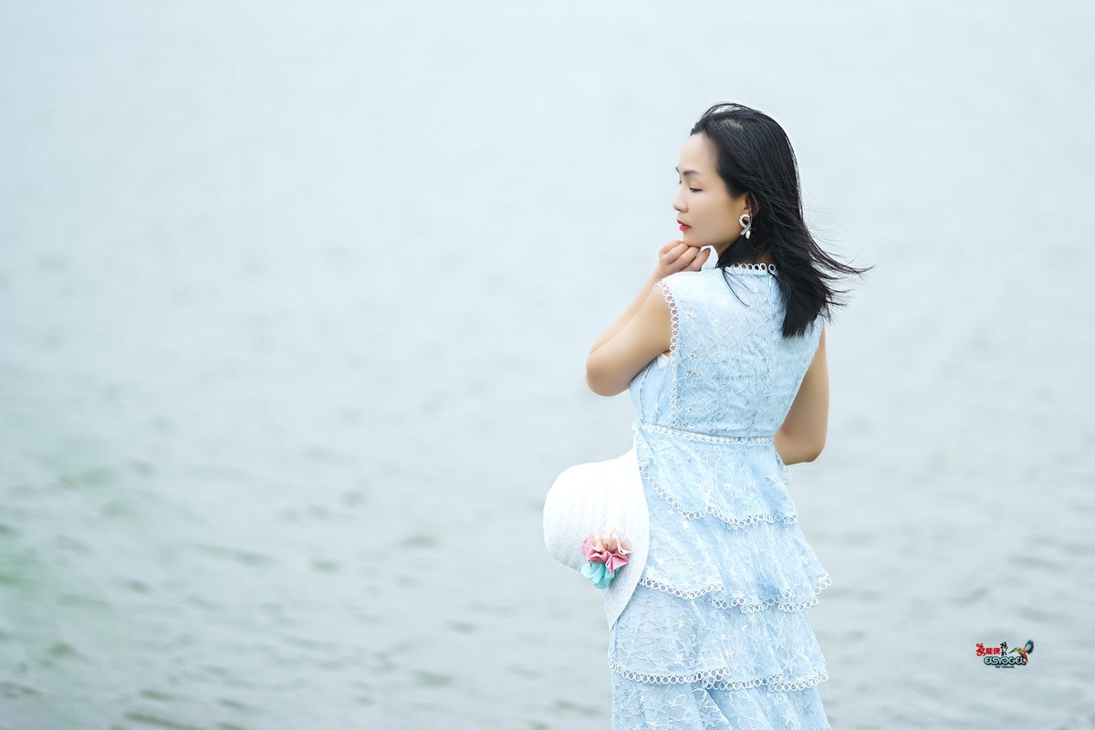 【人间四月天之女】---丰银