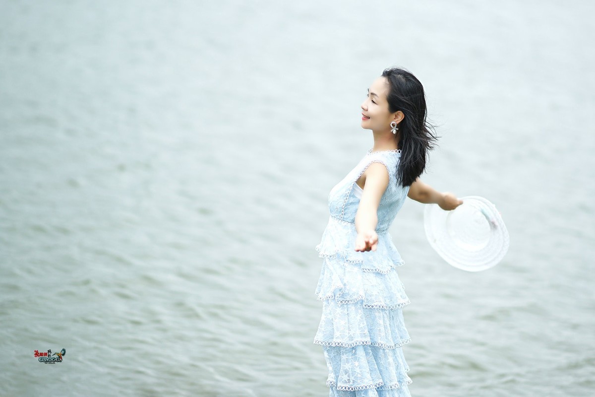 【人间四月天之女】---丰银